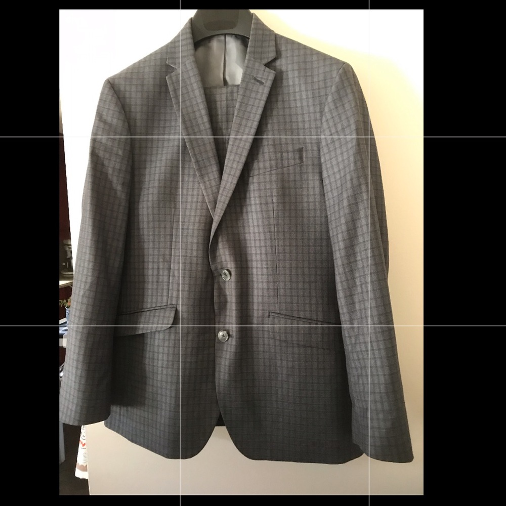 Men’s suit ❌SOLD